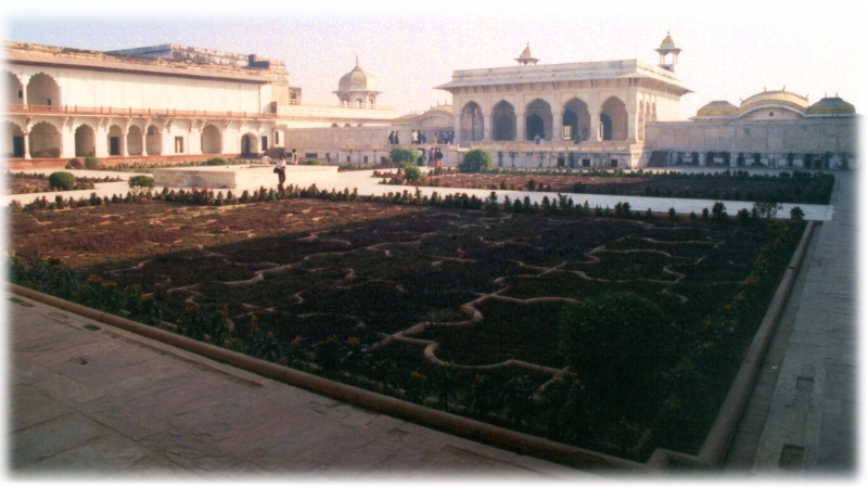 Fort1, Agra India.jpg
